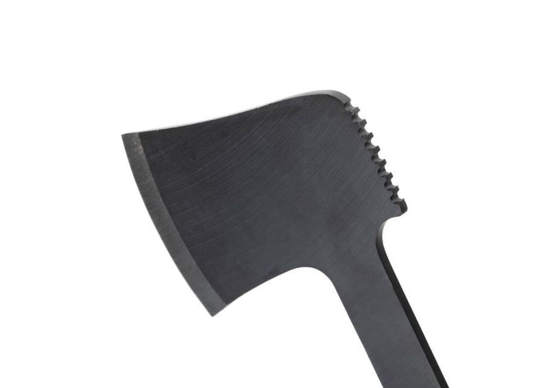 Kirves matkajale Macgyver suurendatud