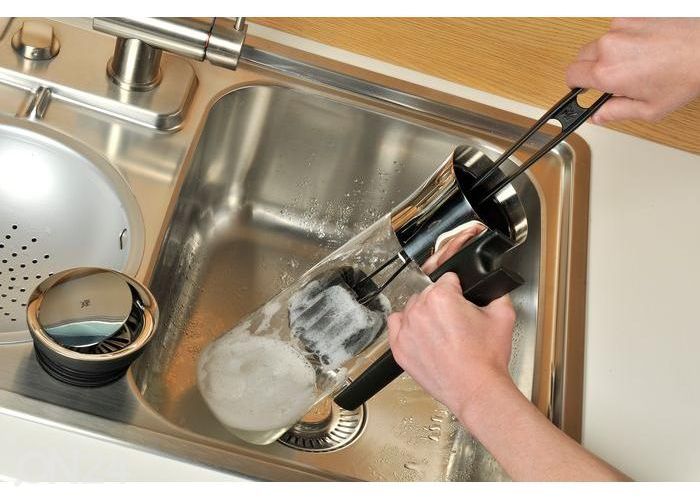 Klaasipesuhari karahvinile suurendatud