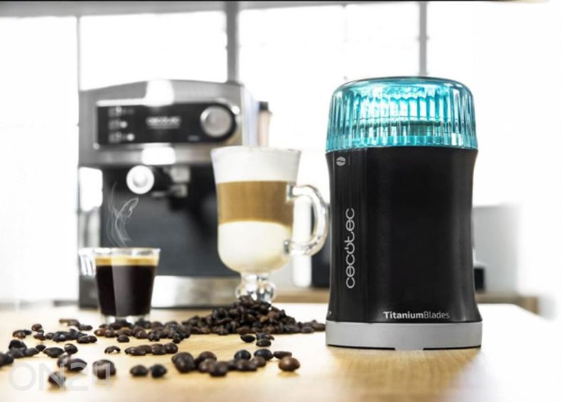 Kohvi- ja maitseainete veski TitanMill 200, must suurendatud