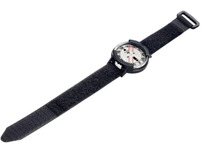 Kompass randmele Suunto M9 suurendatud