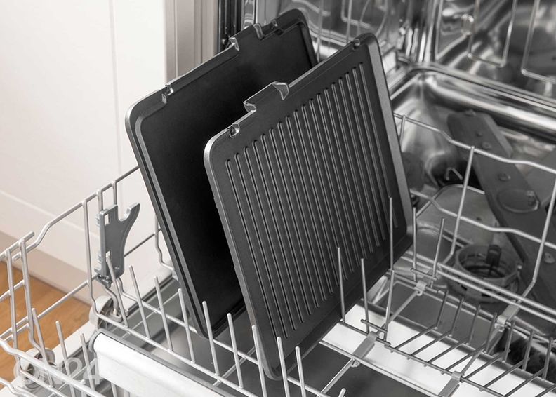 Kontaktgrill Sencor SBG5030BK suurendatud