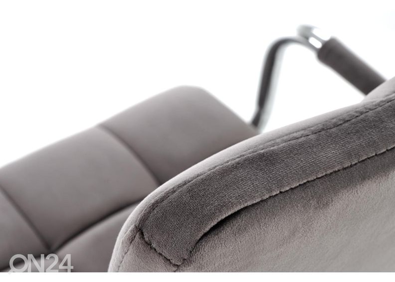 Kontoritool suurendatud