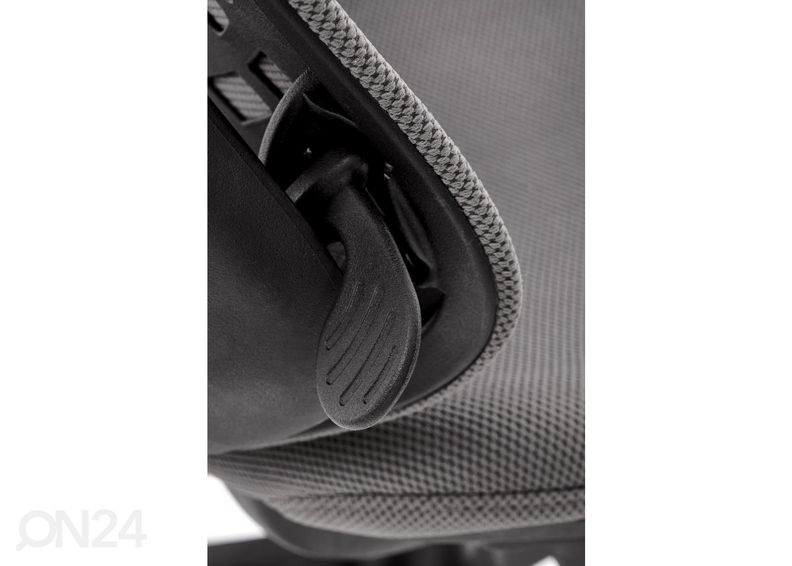 Kontoritool suurendatud