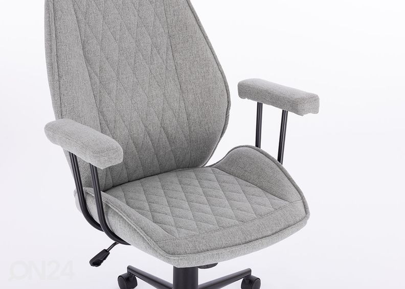 Kontoritool suurendatud