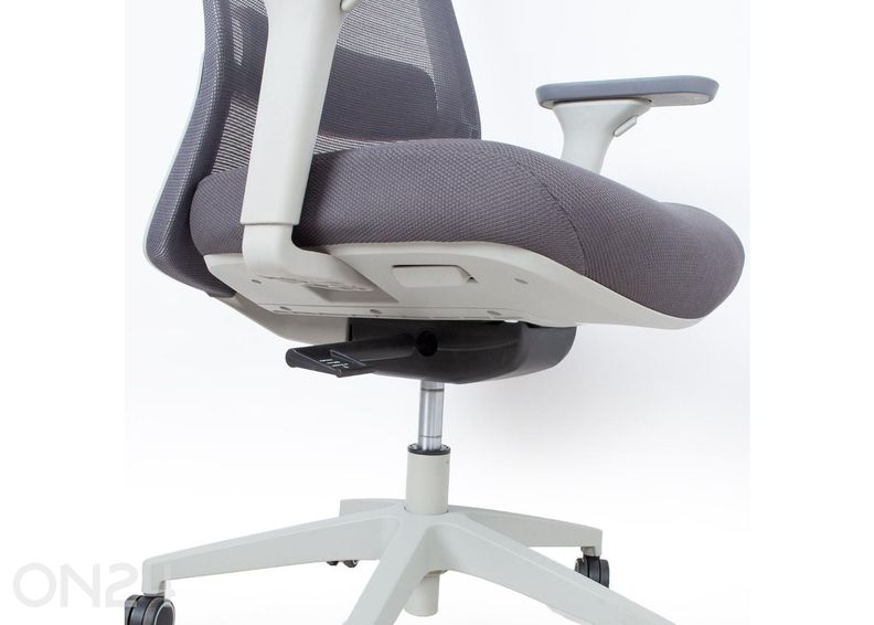 Kontoritool Santo suurendatud