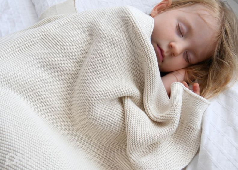 Kootud bambustekk beebile, ecru suurendatud