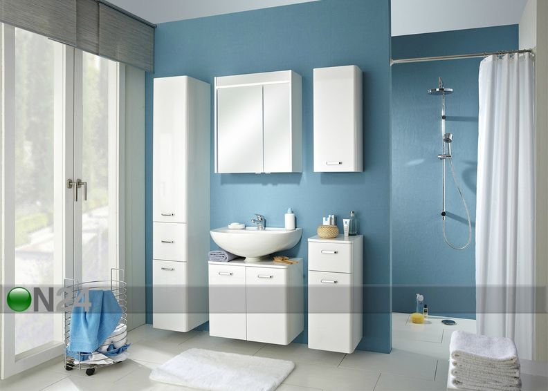 Kõrge vannitoakapp 359 suurendatud