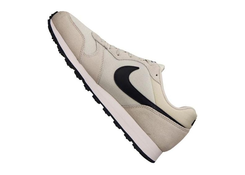 Korvpallijalatsid meestele Nike MD Runner 2 M 749794-009 suurendatud