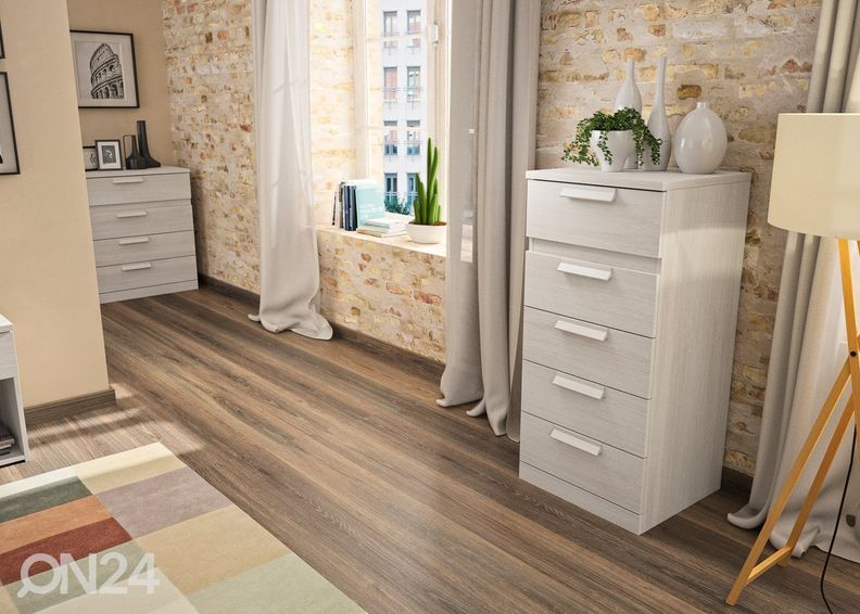 Kummut Cyrus suurendatud