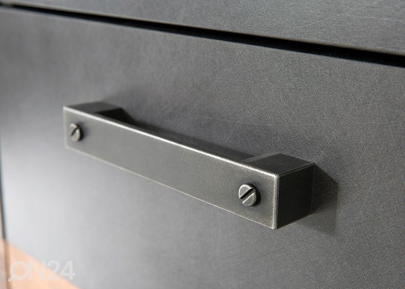 Kummut Indy suurendatud