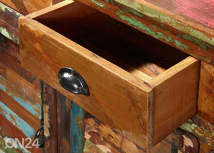 Kummut Jakarta suurendatud