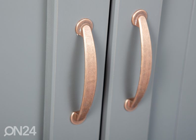 Kummut Luzerna suurendatud