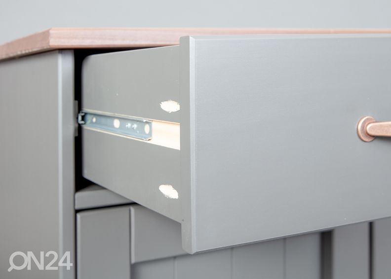 Kummut Luzerna suurendatud