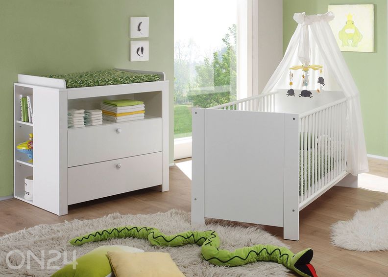 Kummut mähkimislauaga Olivia suurendatud