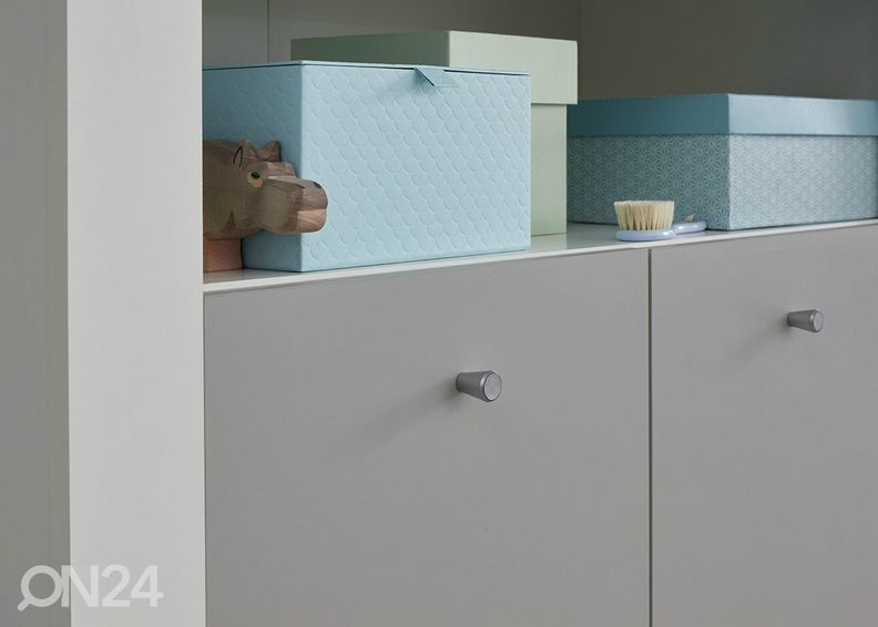 Kummut mähkimislauaga Pia suurendatud