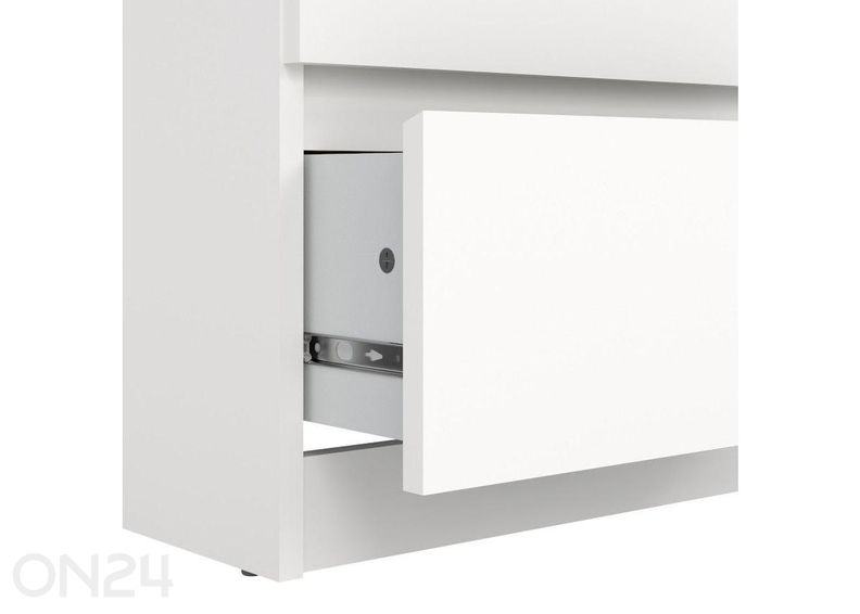 Kummut Naia suurendatud