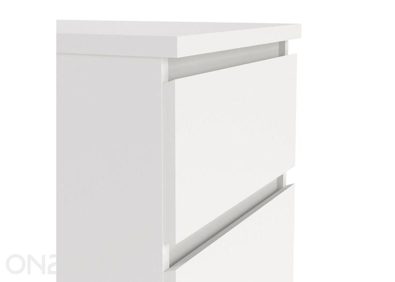 Kummut Naia suurendatud