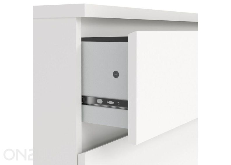 Kummut Naia suurendatud