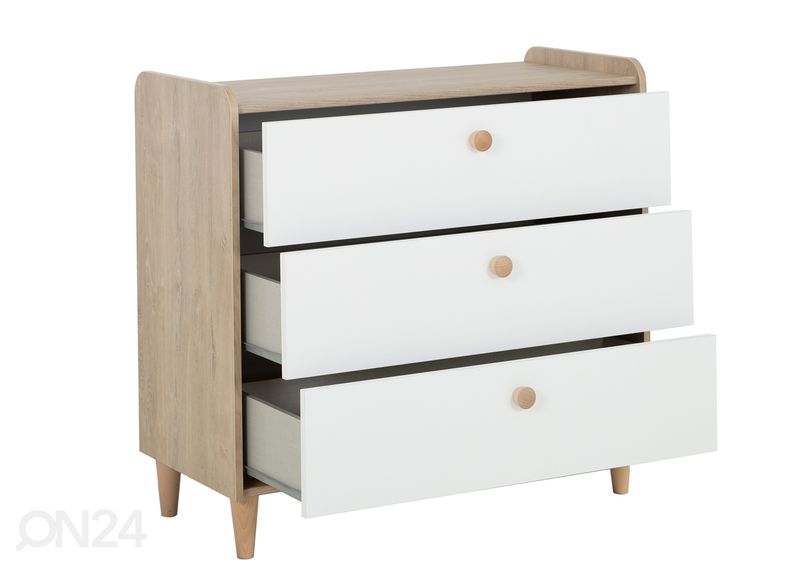 Kummut Noam suurendatud