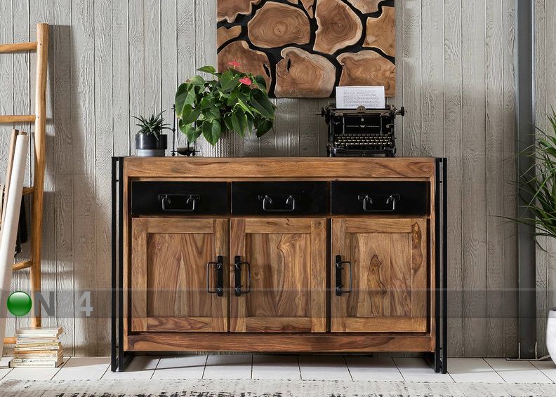 Kummut Panama suurendatud