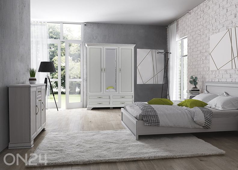 Kummut Tiffany II suurendatud