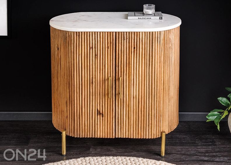 Kummut Tres Chic suurendatud