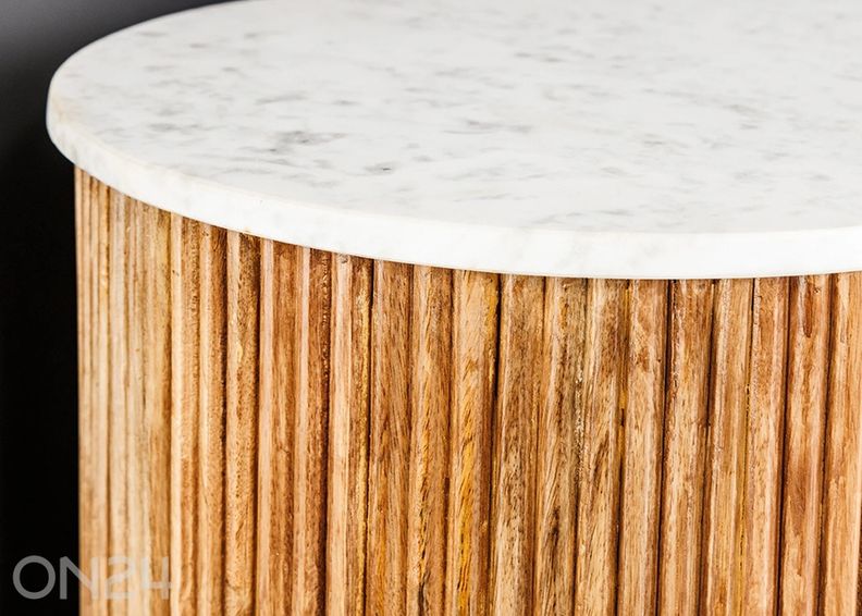 Kummut Tres Chic suurendatud