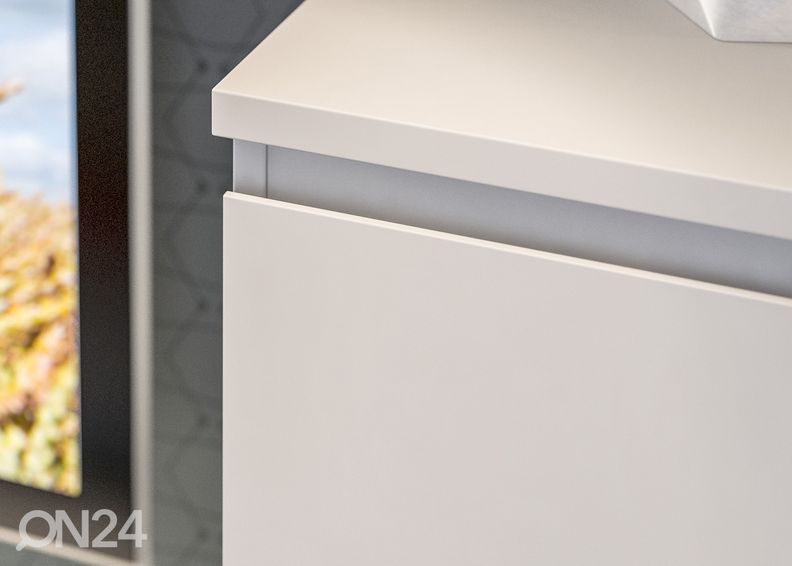 Kummut Vesta, valge suurendatud