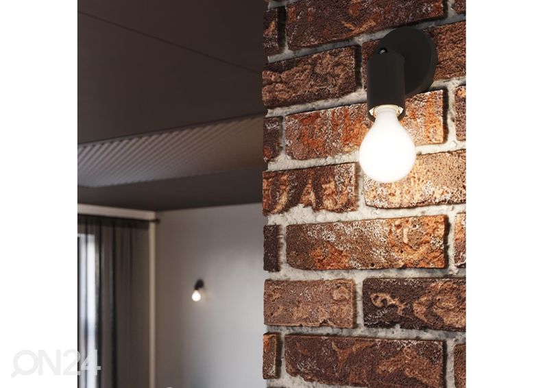 Laelamp Fornes 3, must suurendatud