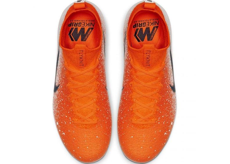 Laste jalgpallijalatsid muru Nike Mercurial Superfly 6 Elite FG JR suurendatud