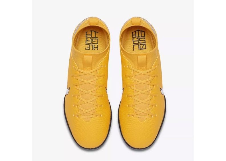 Laste jalgpallijalatsid saali Nike Mercurial Superfly 6 Academy GS Neymar IC Jr AO2886-710 suurendatud
