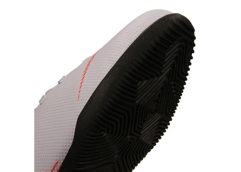 Laste saali jalgpallijalatsid Nike Mercurial Vapor 12 Club GS IC Jr AH7354-060 suurendatud