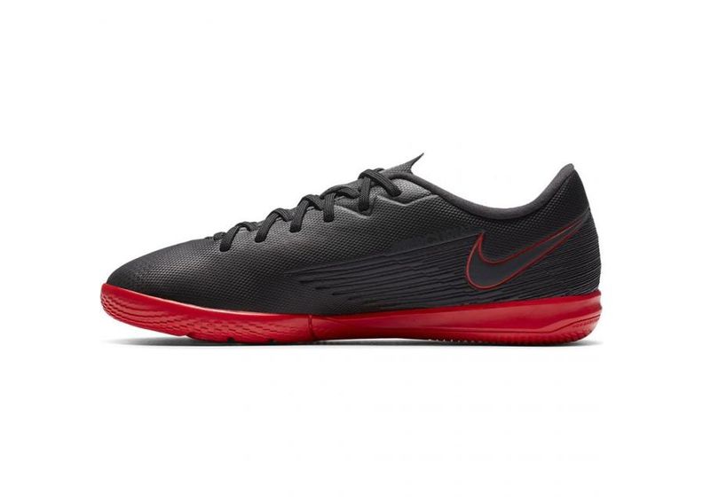 Laste saali jalgpallijalatsid Nike Mercurial Vapor 13 Academy IC Jr AT8137 060 suurendatud