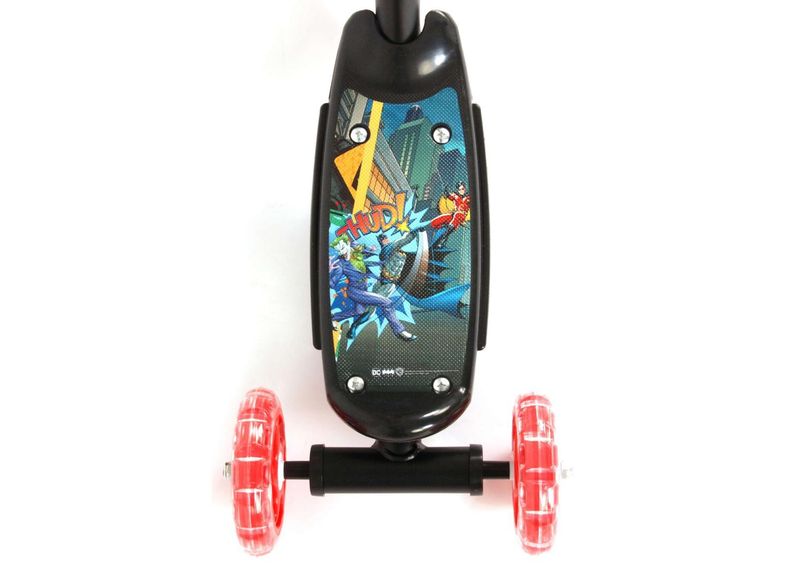 Laste tõukeratas kolmerattaline Batman suurendatud