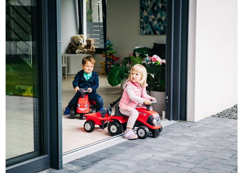 Laste traktor Baby Case IH Volare suurendatud