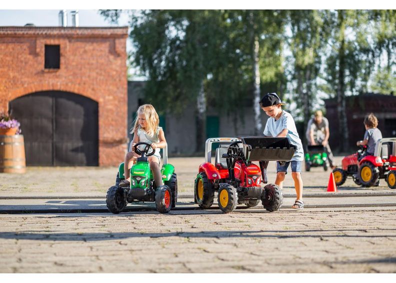 Laste traktor Supercharger suurendatud