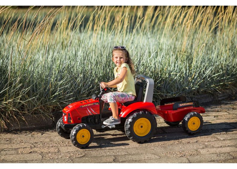 Laste traktor Supercharger suurendatud