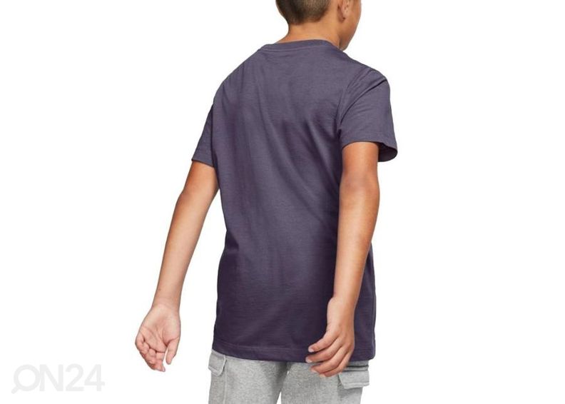 Laste vabaajasärk Nike Sportswear suurendatud