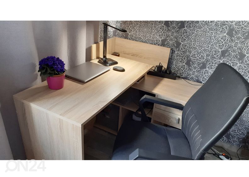 Laualamp suurendatud