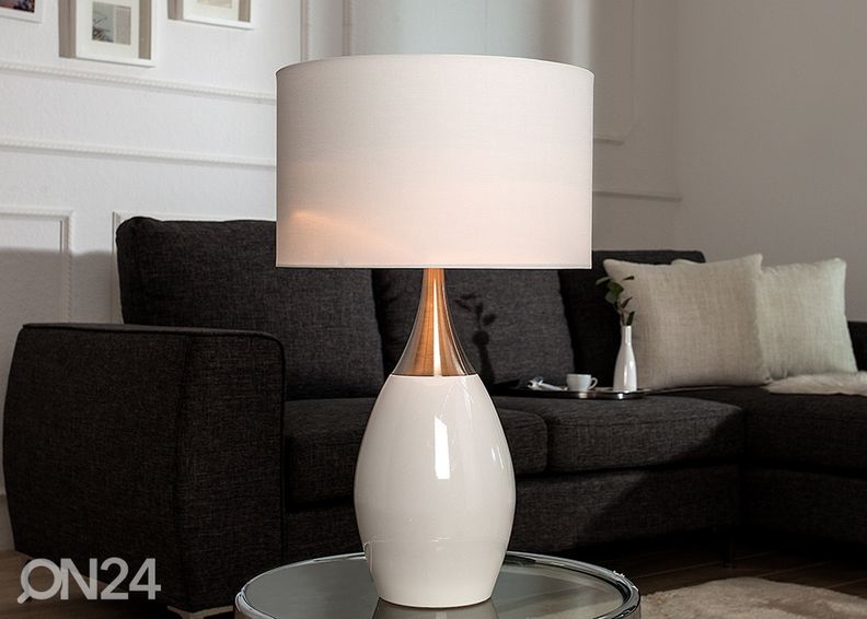 Laualamp Carla suurendatud