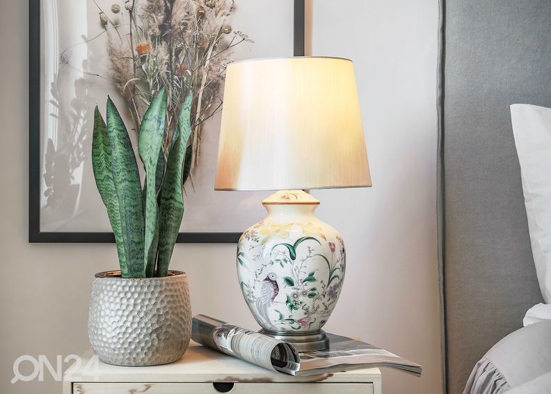 Laualamp Eden suurendatud