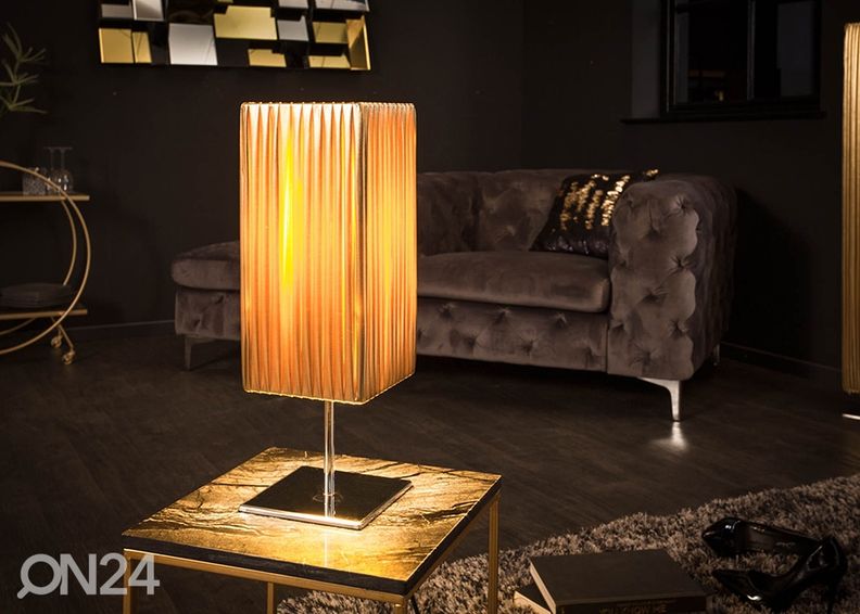 Laualamp Paris suurendatud