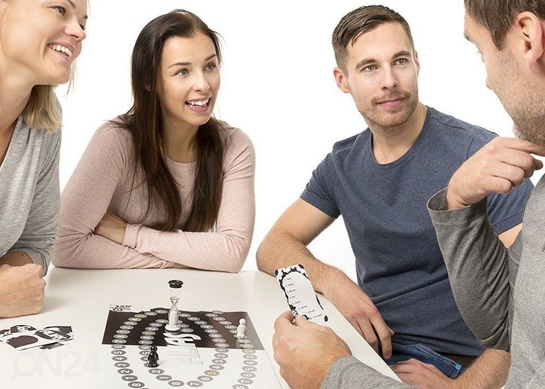 Lauamäng Alias Naised vs. mehed suurendatud