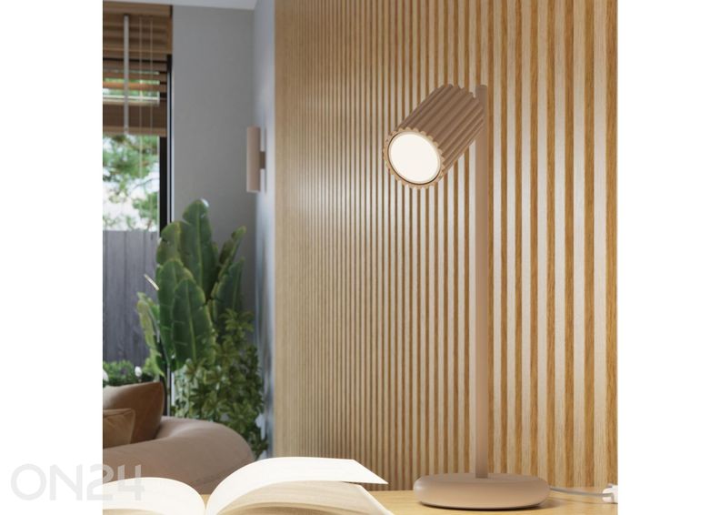 Lauavalgusti Karbon suurendatud