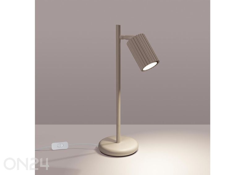 Lauavalgusti Karbon suurendatud