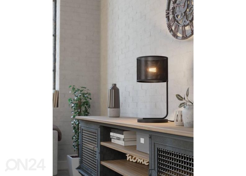 Lauavalgusti Manby suurendatud