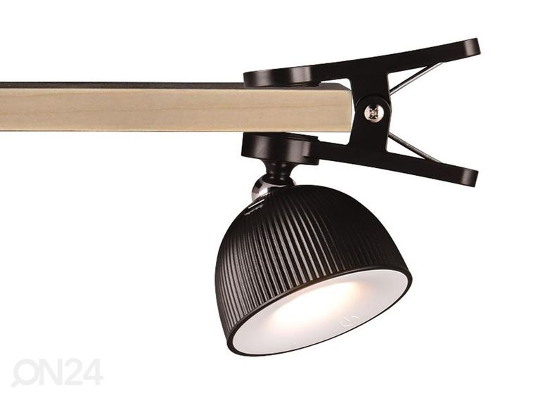 Lauavalgusti Maxima akuga suurendatud