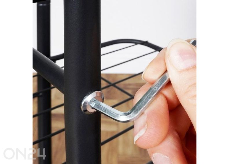 Lillepostament 4 tasandiga, must suurendatud