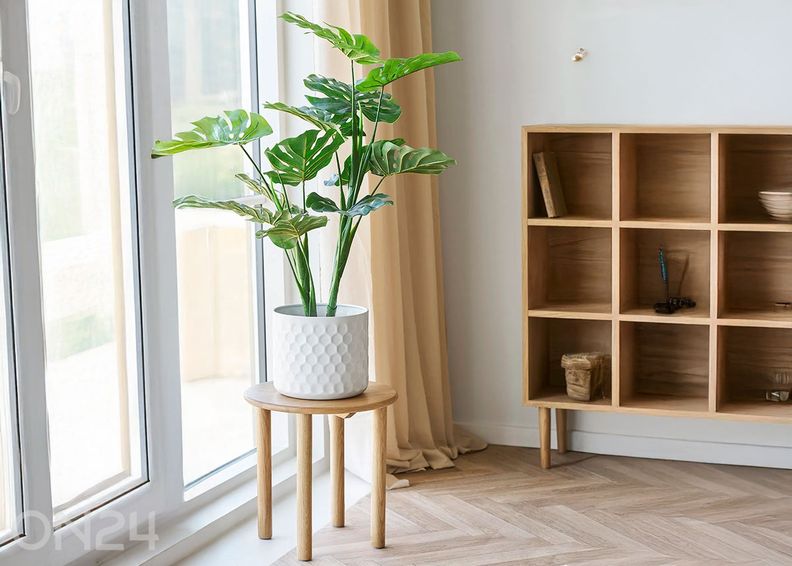 Lillepott suurendatud