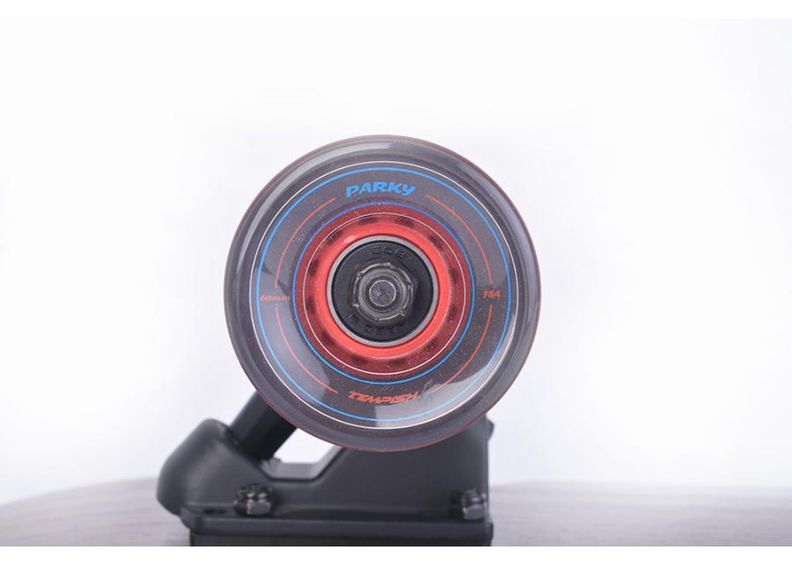 Longboard Moravia Tempish suurendatud